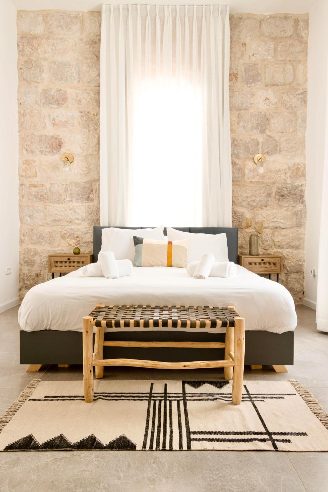 Mamilla View- Suites & Apt Hotel Jerusalem Exterior photo
